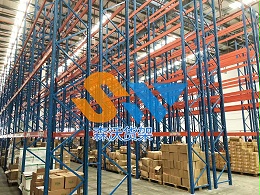 货架立柱的材质与承重性能分析